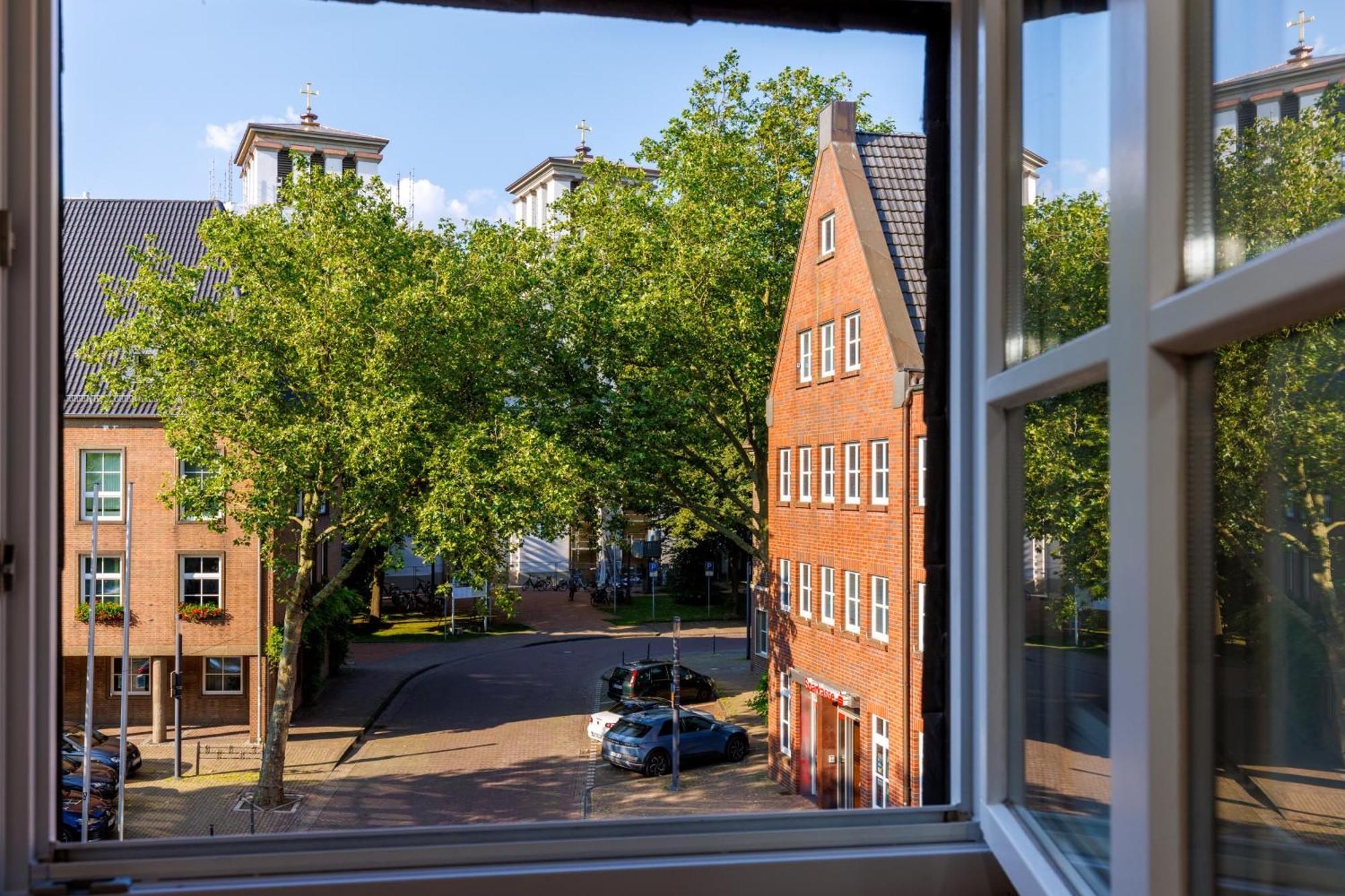 Logierhaus Rheintoreins Rees Exterior photo